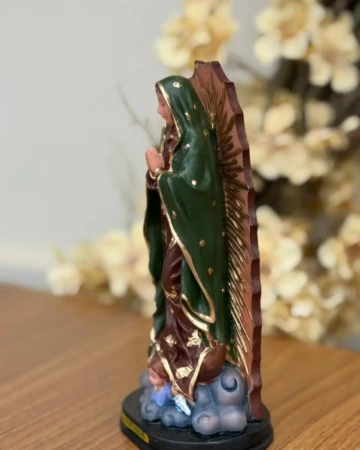 Afeto Presentes Religiosos - Imagem Sacra - Nossa Senhora de Guadalupe - 20cm - em resina nacional
