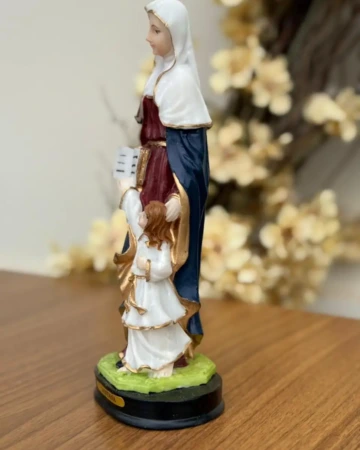 Afeto Presentes Religiosos - Imagem Sacra - Maria Passa a Frente - 20cm - em resina nacional (cópia)