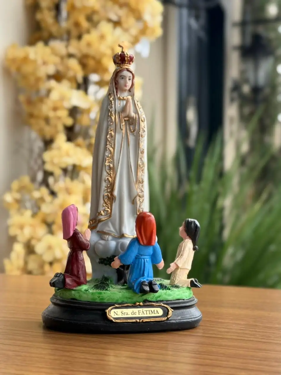 Afeto Presentes Religiosos – Imagem Sacra – Nossa Senhora das Lágrimas – 20cm – em resina nacional (cópia) Afeto Presentes Religiosos - Imagem Sacra - Nossa Senhora das Lágrimas - 20cm - em resina nacional (cópia)