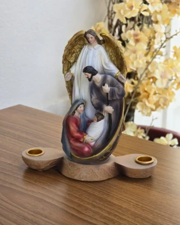 Afeto Presentes Religiosos - Imagem Sacra - Sagrada Família com Anjo e castiçal - 23cm - em resina importada