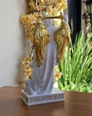 Afeto Presentes Religiosos - Imagem Sacra - São Miguel Arcanjo - 40cm - em resina importada