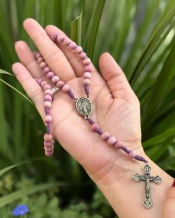 Afeto Presentes Religiosos - Terço - Nossa Senhora de Fátima