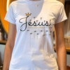Afeto Presentes Religiosos - T-Shirt Afeto - Jesus "nome sobre todo o nome" com aplicação em pérolas - branca