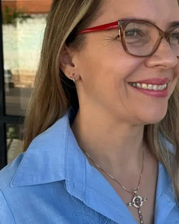 Afeto Presentes Religiosos - Brinco - Cruz - Cravejado