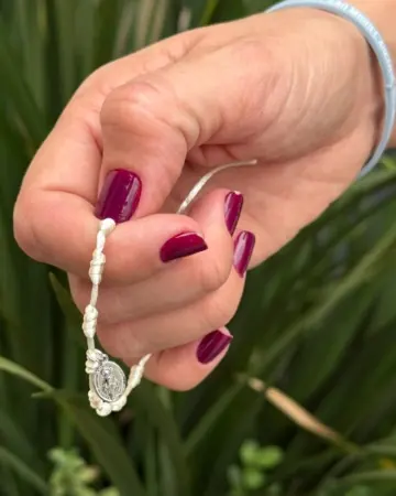 Afeto Presentes Religiosos - Kit Pulseira - 10 Nós de Nossa Senhora das Graças e Pulseira de Silicone de São Miguel Arcanjo